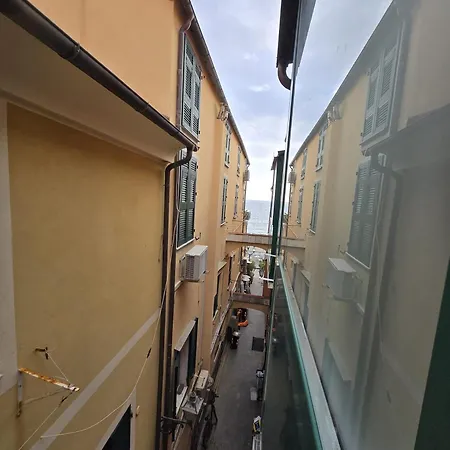 Casa Edoardo Tra Budello E Mare *